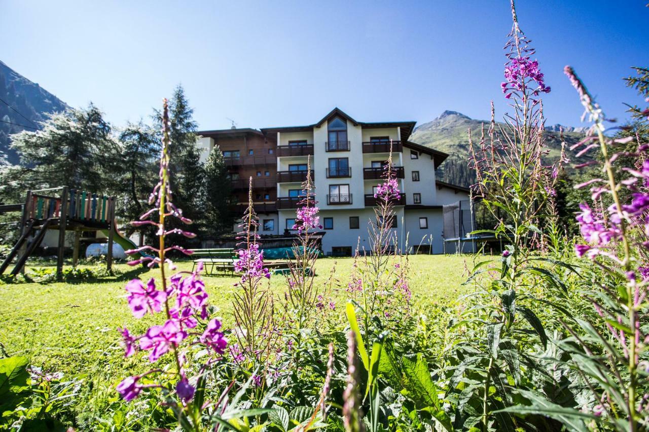 Hotel Gletscherblick Sankt Leonhard im Pitztal Exterior foto