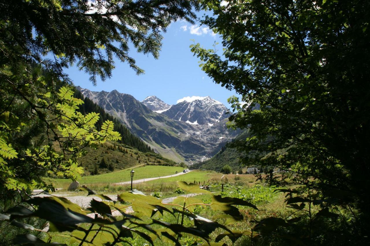 Hotel Gletscherblick Sankt Leonhard im Pitztal Exterior foto